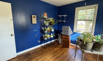20 Tracy Dr, Burlington, VT 05408
