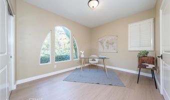 672 E Valencia 108, Anaheim, CA 92805