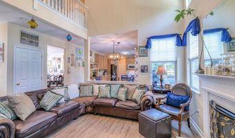 7 Ruth Ct, Absecon, NJ 08201