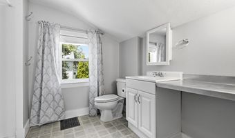 220 Diamond St, Ashland, OH 44805
