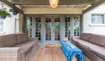 1611 S VAN BUREN St, Amarillo, TX 79102