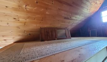 10 Crescent Dr, Barnstead, NH 03225