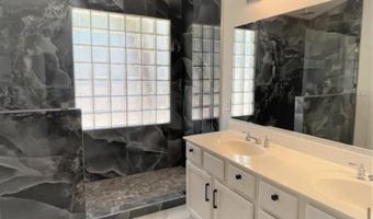4115 W LAREDO St, Chandler, AZ 85226