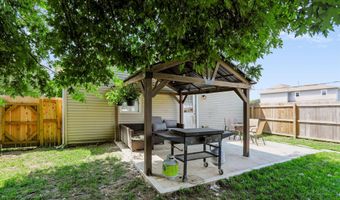315 S Main St, Advance, IN 46102