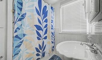 6821 Kolb Ave, Allen Park, MI 48101