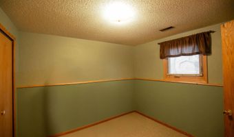 200 S Mccoy St, Algona, IA 50511