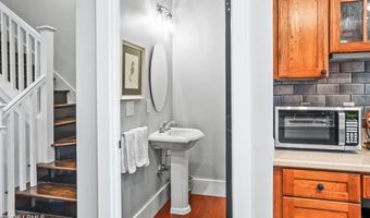 22 Harford B, Beaufort, SC 29906