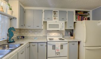 711 Amaryllis Dr, Barefoot Bay, FL 32976