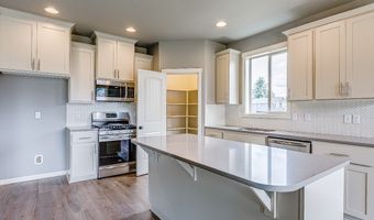 762 NW 28th St Plan: Plan 1714, Battle Ground, WA 98604