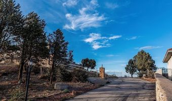 916 Fountain Dr, Carlsbad, NM 88220