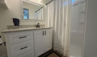 4060 Cardinal St, Bay St. Louis, MS 39520
