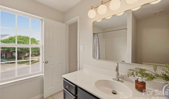 1514 Sylvia Ct, Charlotte, NC 28205