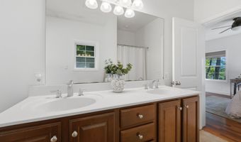16 Blueberry Hill Rd, Bridgewater, CT 06752