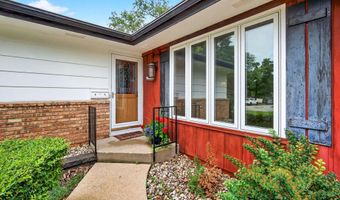 1323 Scott Cir, Ames, IA 50014
