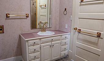 6990 Denver St, Bonners Ferry, ID 83805