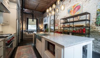 585 White Cir 32, Athens, GA 30605