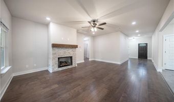 37 Brierfield Ln, Bella Vista, AR 72714