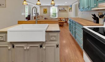 2230 Ramshorn Dr, Allenwood, NJ 08720