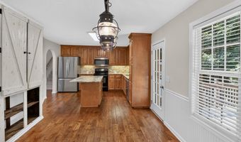 115 Nelson Ridge Dr, Ball Ground, GA 30107