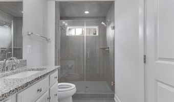 5701 11TH St N 2, Arlington, VA 22205