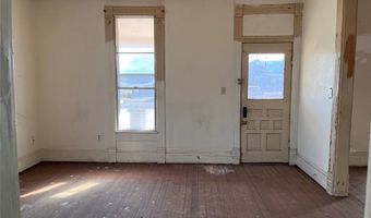 1008 W Colorado St, Chickasha, OK 73018