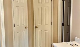632 Meadowbrook Dr, Alma, AR 72921