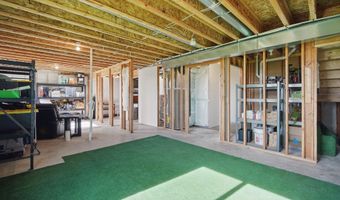 1835 8th Ave SE, Altoona, IA 50009