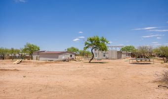 206 N Cherokee Trl, Benson, AZ 85602