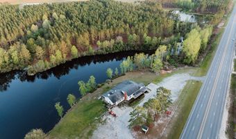 7460 N Hatch Pkwy, Baxley, GA 31513