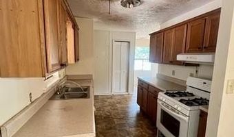205 Pine St, Barnesville, GA 30204