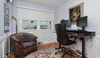 830 Redeemer Ave, Ann Arbor, MI 48103
