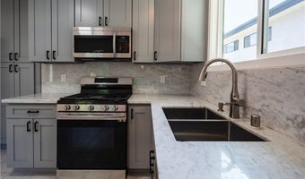 1522 N Benton Way, Los Angeles, CA 90026