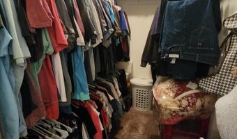 135 Cambridge Dr, Dayton, NV 89403