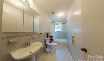 84 Forest Trl, Balsam Grove, NC 28708