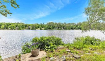 16 Clark Island Rd, Amherst, NH 03031