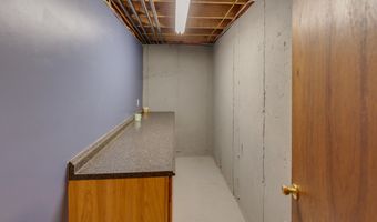 176 Reservoir Rd, Campton, NH 03223