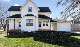 518 N 2nd St, Knoxville, IA 50138