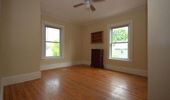 125 Grove St, Bangor, ME 04401