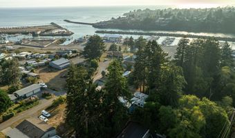 97799 Hanscam Ln, Brookings, OR 97415