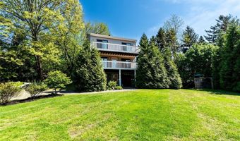 25 Spanker St, Jamestown, RI 02835
