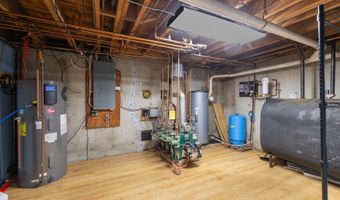 36 Sevigny Dr, Alfred, ME 04002