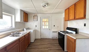 61 Mechanic St, Angelica, NY 14709