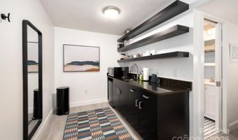 85 Lanning Ave, Asheville, NC 28806