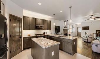 820 13th St, Berthoud, CO 80513