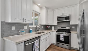 4213 Lonnie St, Oceanside, CA 92056