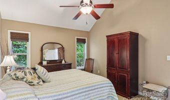 311 Jacks Knob Rd, Barnardsville, NC 28709