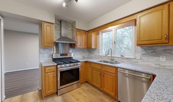 3129 Fawnmeadow Ct, Ann Arbor, MI 48105