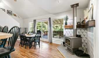 38149 MCKENZIE Hwy, Springfield, OR 97478