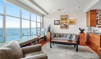 345 Thames St 407 N, Bristol, RI 02809