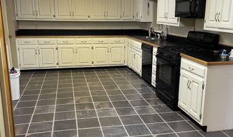 2180 Malvern Rd, Arkadelphia, AR 71923